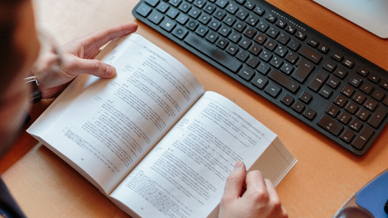 5 livros que ensinam tudo que você precisa saber para negociar